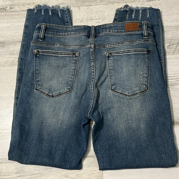 Judy Blue Straight Jeans Size 13/31 - Picture 3 of 10